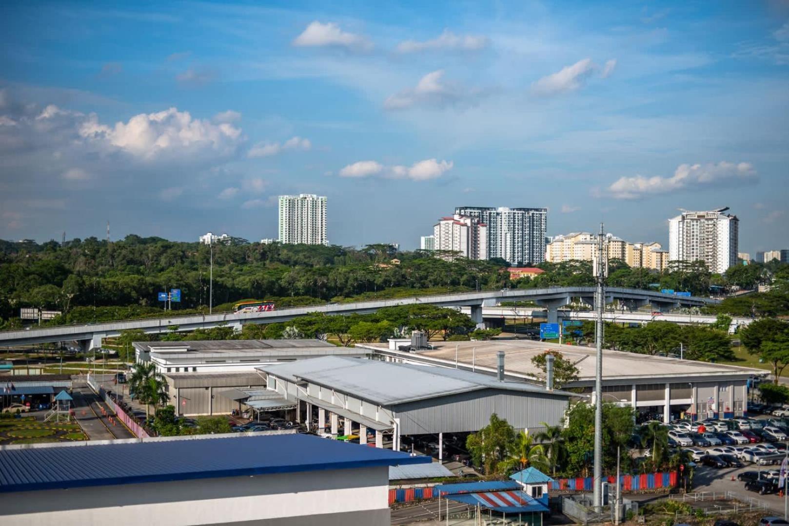 Apartment A Modern 3br Near Danga Bay Free Parking Johor Bahru