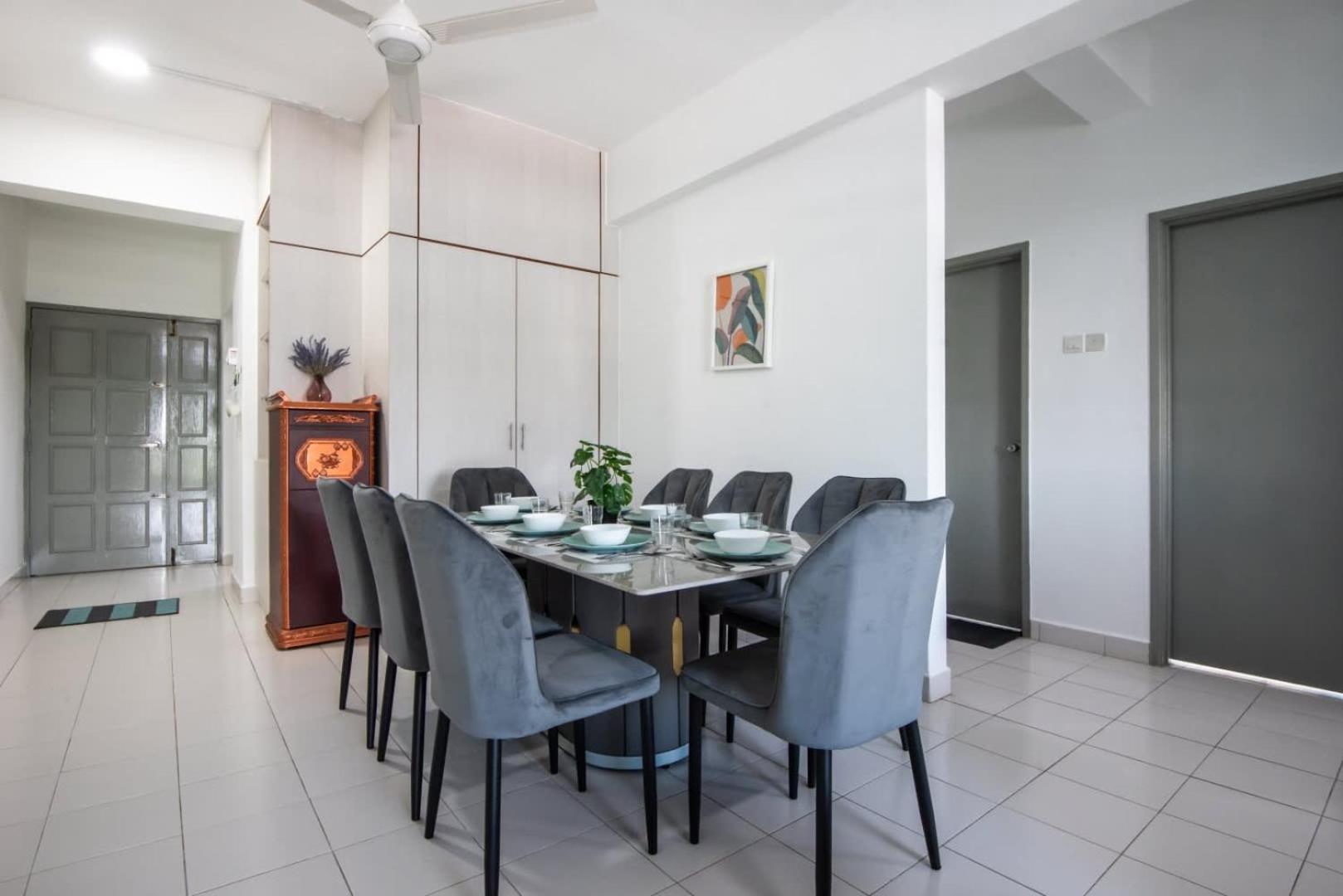 A Modern 3br Near Danga Bay Free Parking * Johor Bahru