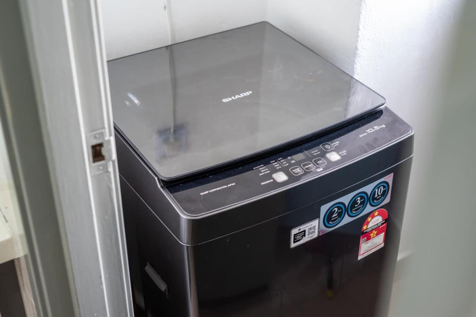 Apartment A Modern 3br Near Danga Bay Free Parking *